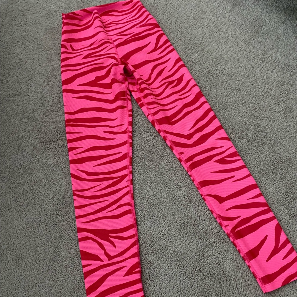Bach riot leggings